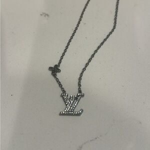 Elegant titanium Necklace with Iconic Pendant